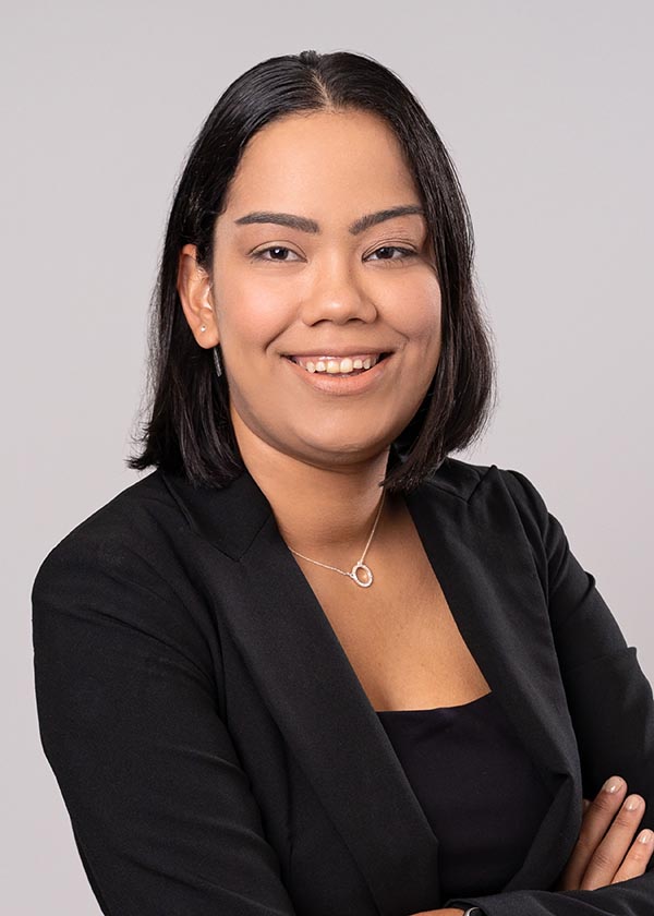 Yaritza Urena Mendez, Esq. | NJ Business & Corporate Attorney