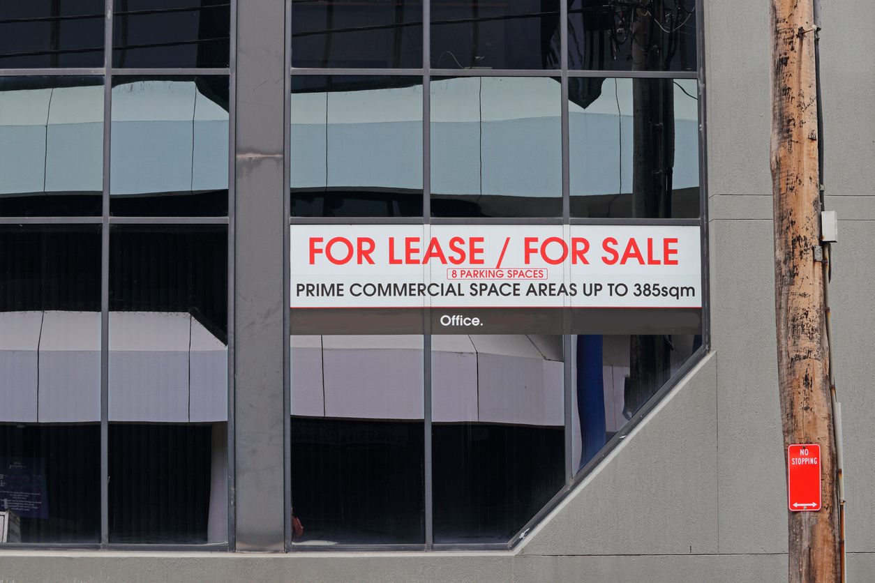 commercial real estate lease agreement narrow landlord protections